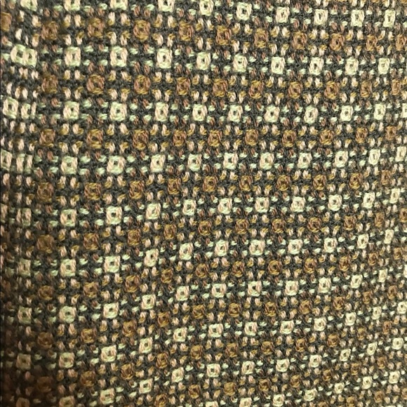 Vintage Tristan & Iseut pleated olive wool skirt - Picture 4 of 8